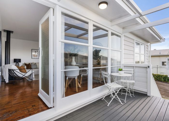  at 3/7 Lydia Avenue, Northcote, Auckland