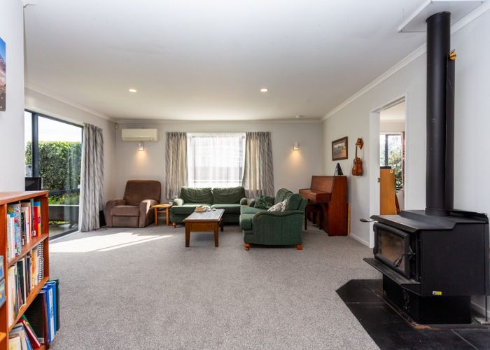  at 27a Winsor Crescent, Spreydon, Christchurch City, Canterbury