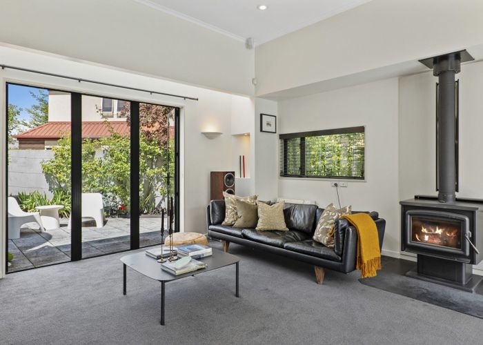  at 8 Harrods Court, Fendalton, Christchurch City, Canterbury