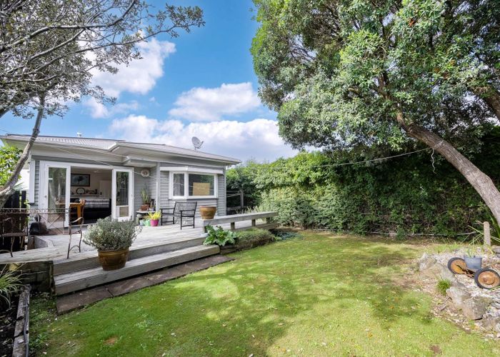  at 30 Walmsley Road, Mangere Bridge, Manukau City, Auckland