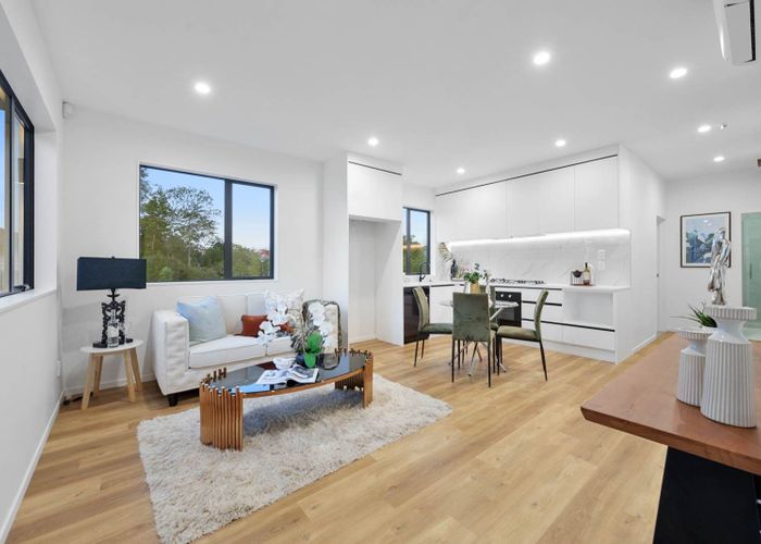  at Lot 1&2 / 25 Hutchinson Avenue, New Lynn, Waitakere City, Auckland
