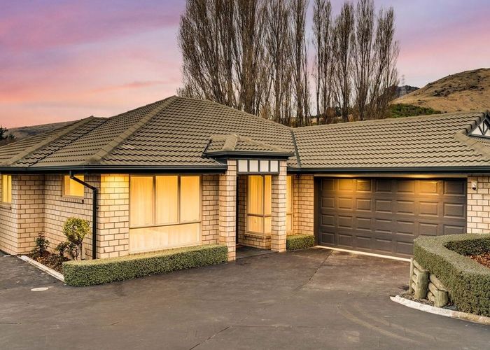  at 11 Gilders Grove, Heathcote Valley, Christchurch