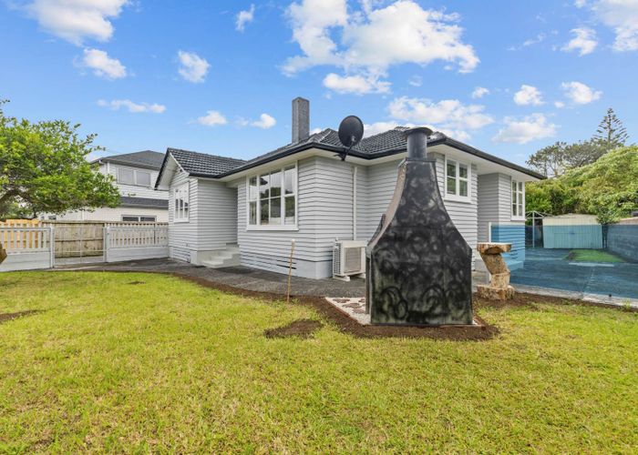  at 1/2 Esperanto Road, Papatoetoe, Manukau City, Auckland