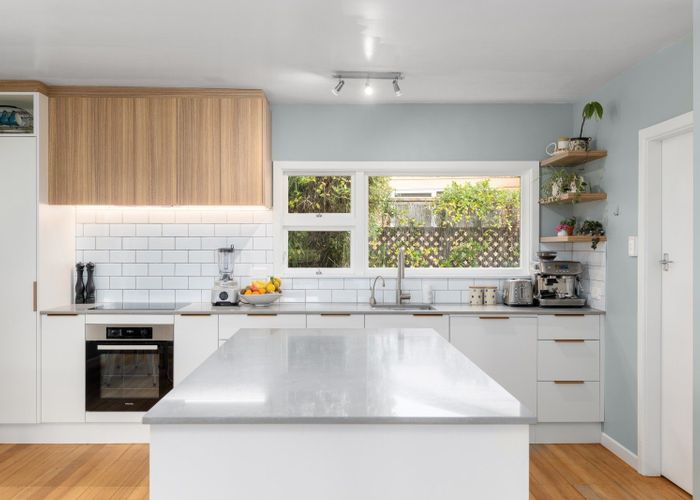  at 27 Whero Avenue, Diamond Harbour, Banks Peninsula, Canterbury