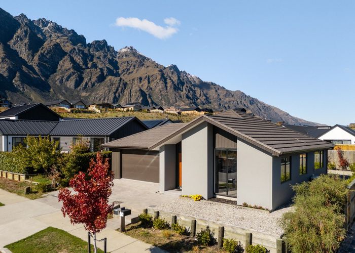  at 7 Corriedale Road, Jacks Point, Queenstown-Lakes, Otago