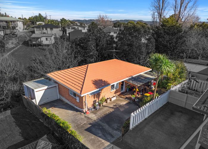  at 131C View Road, Sunnyvale, Waitakere City, Auckland