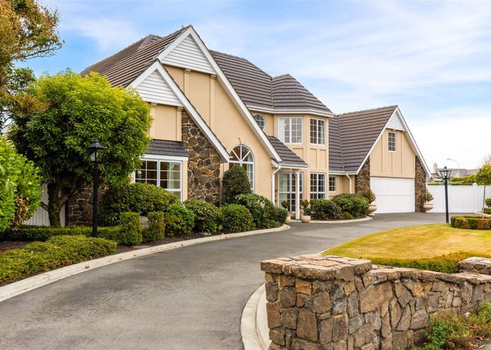  at 31 Oregon Place, Burwood, Christchurch