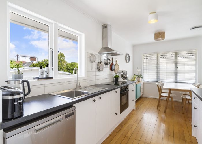  at 62 Kervil Avenue, Te Atatu Peninsula, Auckland