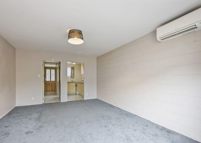  at 2/17 Percy Street, Phillipstown, Christchurch City, Canterbury