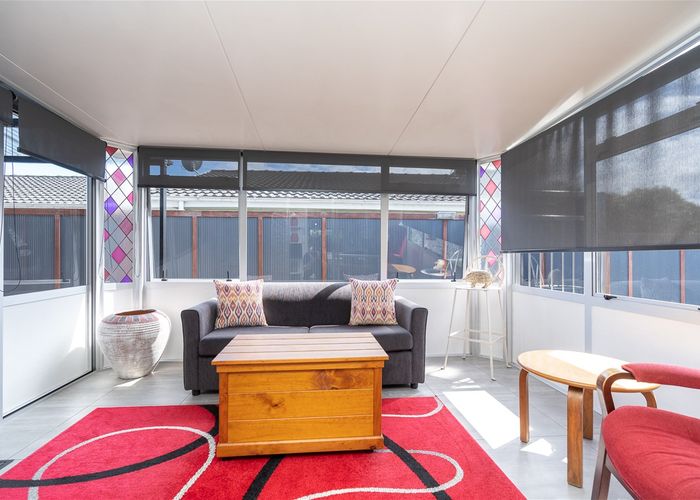  at 2 Partington Place, Beerescourt, Hamilton