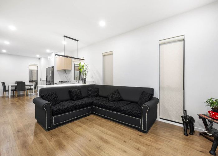  at 143B  Seabrook Avenue, New Lynn, Waitakere City, Auckland