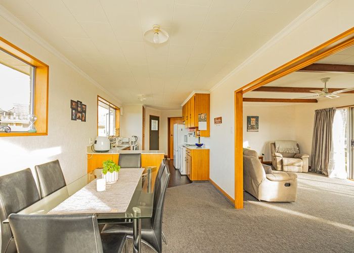  at 46 Grove Avenue, Weston, Oamaru