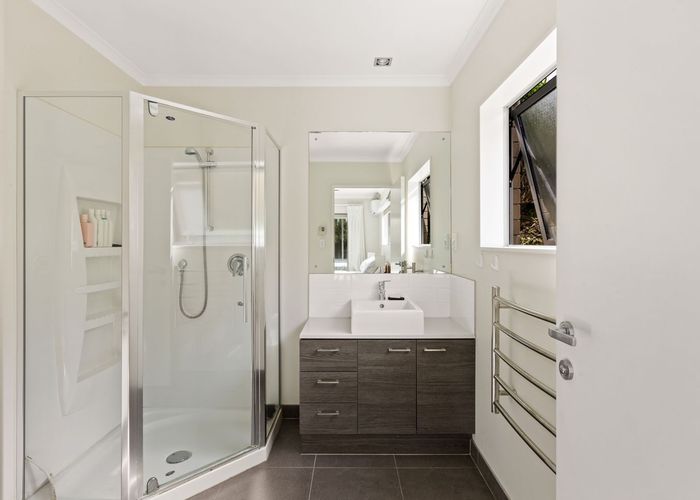  at 8 Beachwood Drive, Hatfields Beach, Orewa