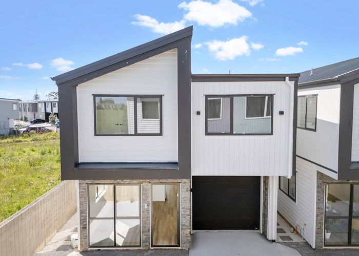  at Lot 5/1 Great South Road, Papatoetoe, Manukau City, Auckland