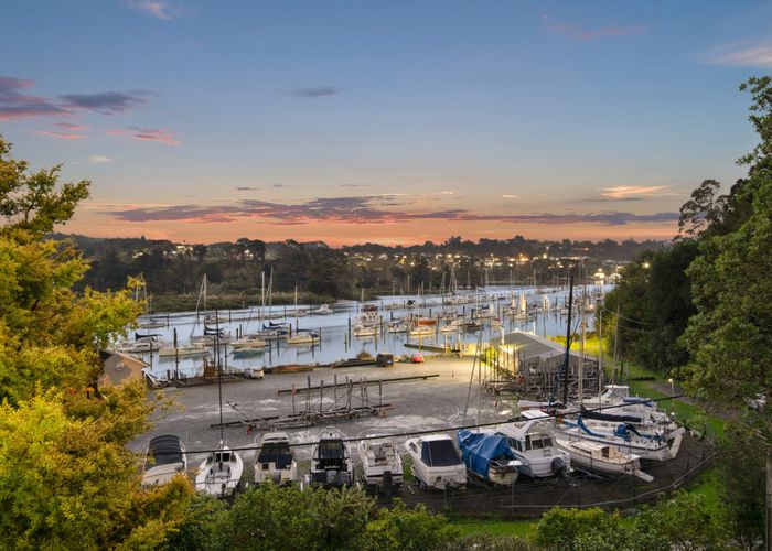  at 4 Fairhaven Walk, Arkles Bay, Rodney, Auckland