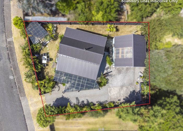  at 2 Island View Terrace, Waikanae Beach, Waikanae