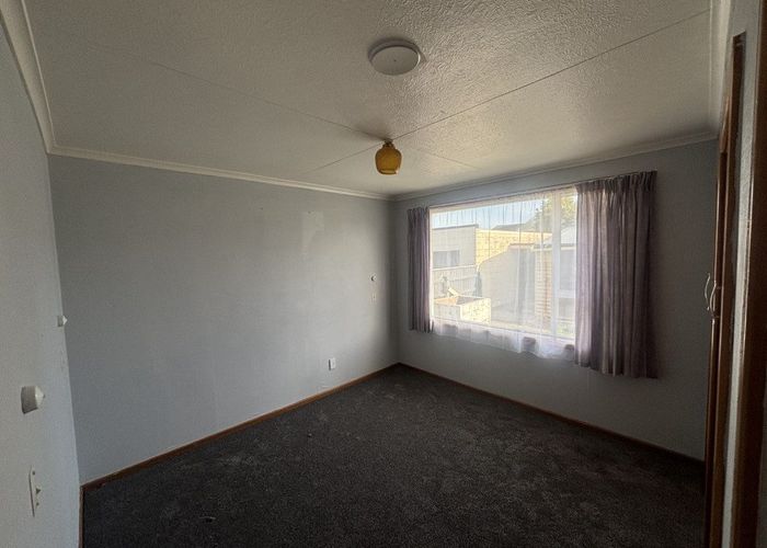  at 38 Carnarvon Street, Glengarry, Invercargill