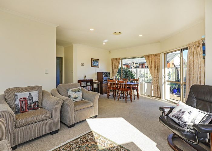  at 6 Flemington Place, Taradale, Napier