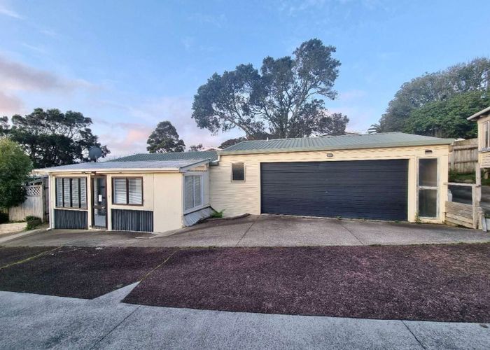  at 4 Brian Crescent, Stanmore Bay, Rodney, Auckland