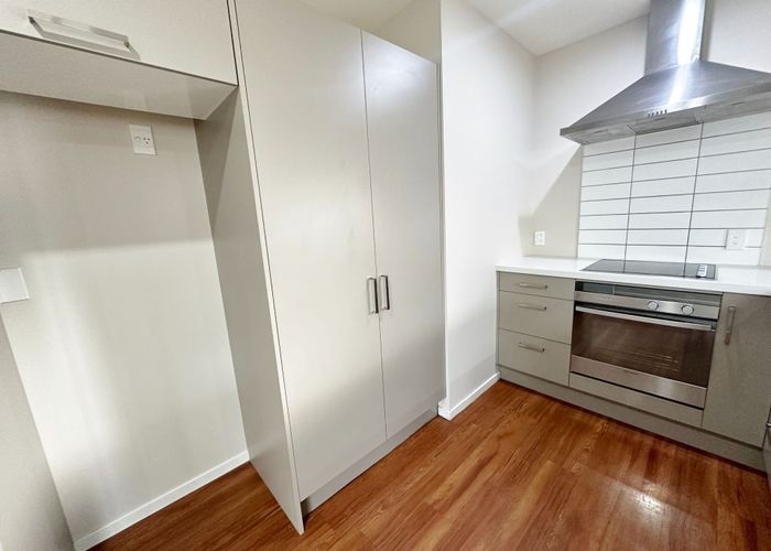  at 42 Thackeray Pl, Waltham, Christchurch City, Canterbury