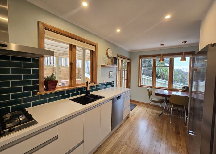  at 118 Rawhiti Road, Pukerua Bay, Porirua, Wellington