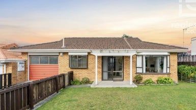  at 1/27 King Edward Avenue, Papakura, Auckland