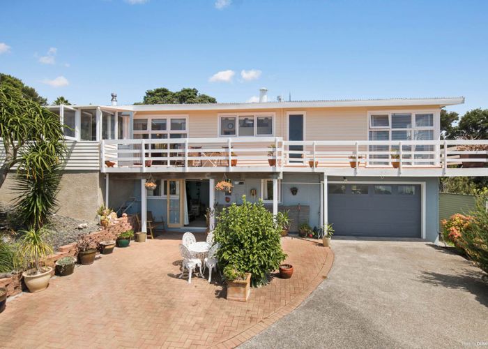  at 78 Fitzwilliam Drive, Torbay, Auckland