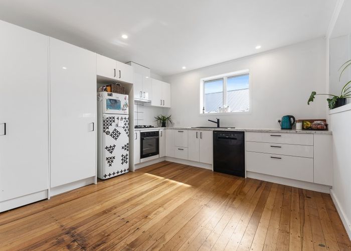  at 4 Raleigh Street, Vogeltown, New Plymouth