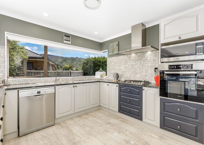  at 41 Clearwater Terrace, Brown Owl, Upper Hutt, Wellington