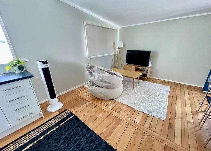  at 2/16 Kawerau Avenue, Devonport, North Shore City, Auckland