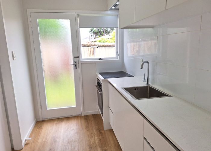  at 3/105 Pilkington Road, Panmure, Auckland