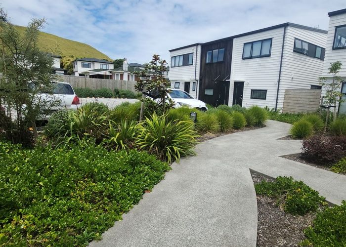  at 12 Whakahui Lane, Mangere Bridge, Manukau City, Auckland