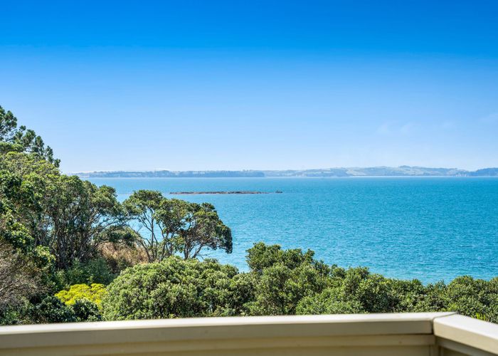  at 1/59 Churchill Road, Murrays Bay , Auckland