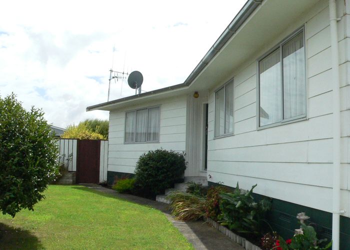  at 28 Leander Place, Milson, Palmerston North