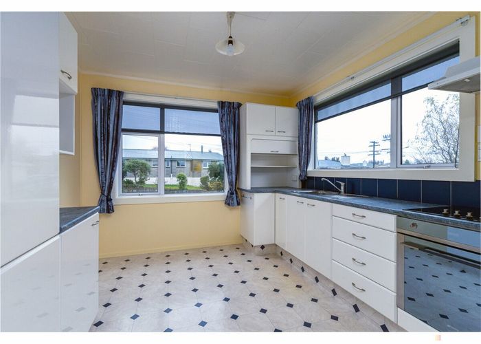  at 6 Pukatea Street, Glenwood, Timaru