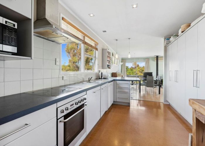  at 18A Dallinghoe Crescent, Milford, North Shore City, Auckland