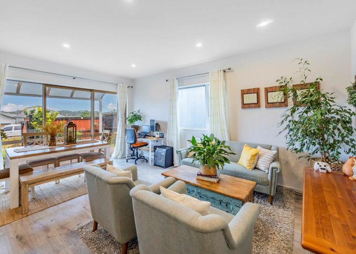  at 131 Tarapuka Road, Westgate, Waitakere City, Auckland