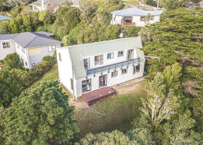  at 86A Black Rock Road, Newlands, Wellington