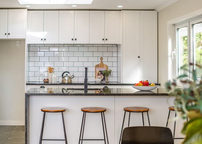  at 188 Paremata Road, Paremata, Porirua, Wellington