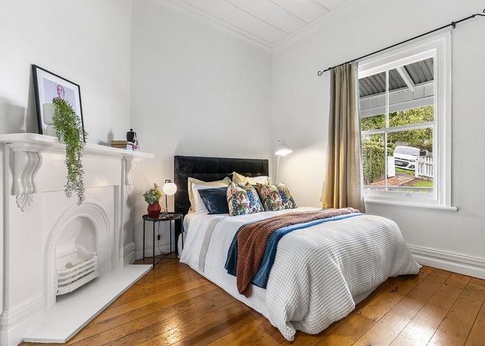  at 13 Richbourne Street, Kingsland, Auckland