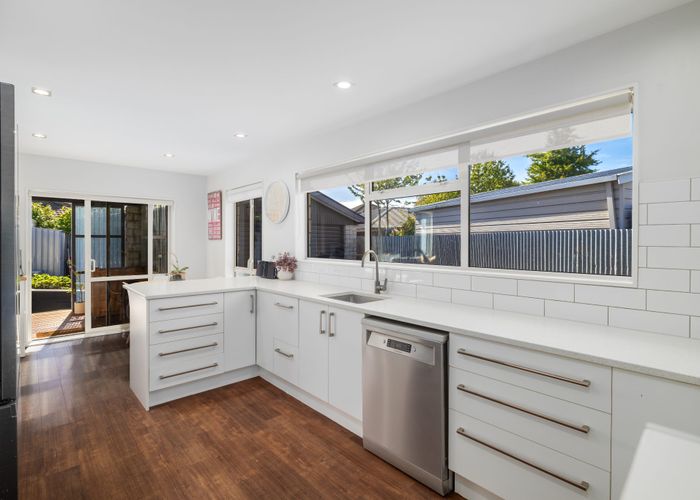  at 7 Tahi Place, Belfast, Christchurch