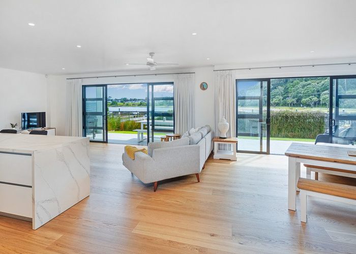  at 15/6 The Marina, Tairua, Tairua