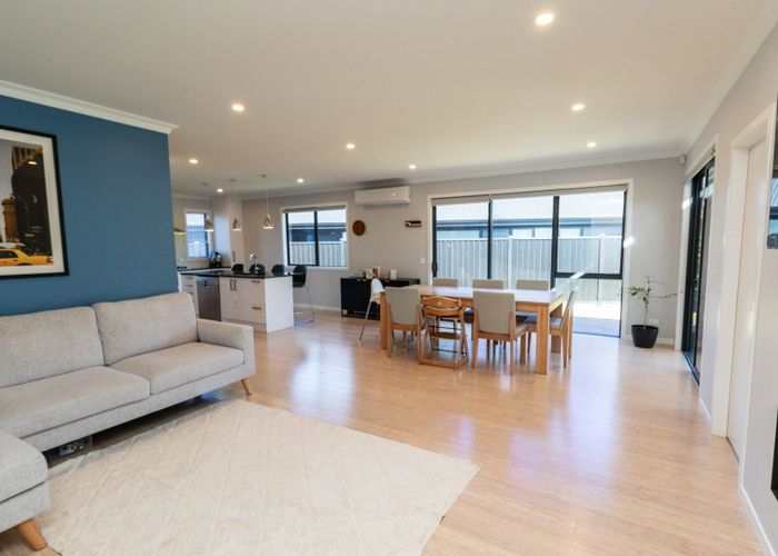  at 7 Don Griffin Grove, Trentham, Upper Hutt