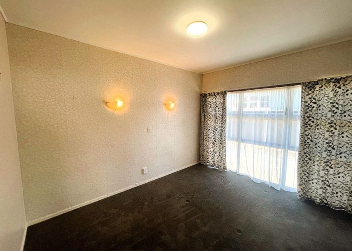  at 2/3 Fearon Avenue, Mount Roskill, Auckland City, Auckland