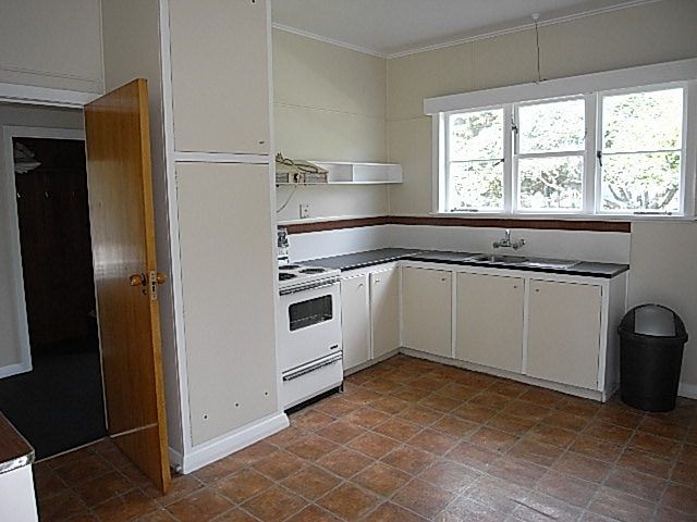  at 20 Sutherland Road, Point Chevalier, Auckland City, Auckland