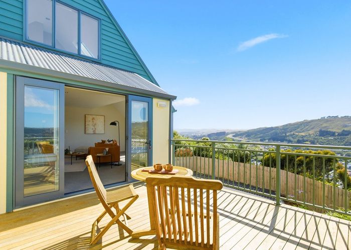  at 6A Chastudon Place, Tawa, Wellington, Wellington