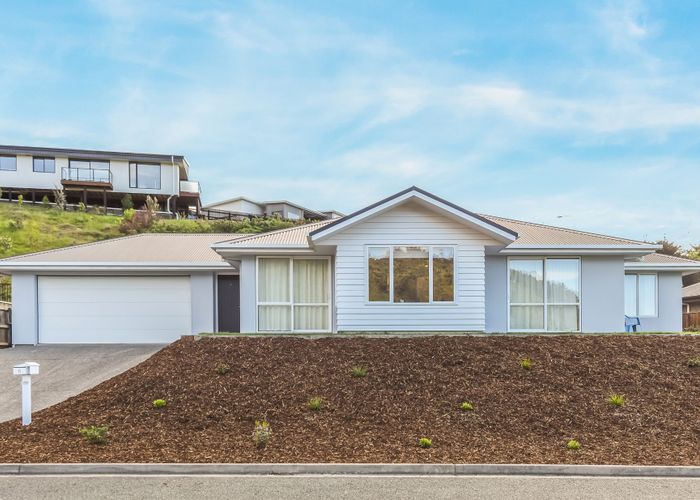  at 6 Marie Place, Bishopdale, Nelson