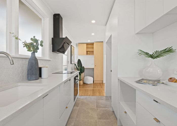  at 2/243 Lake Road, Northcote, Auckland