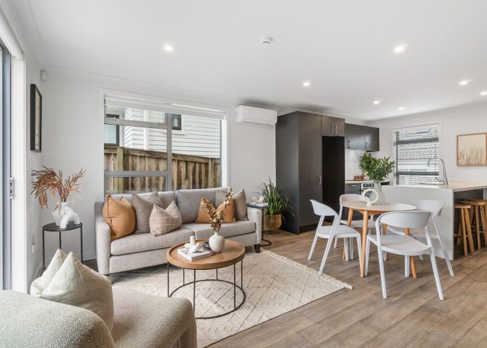  at 8A Totara Road, Manurewa, Auckland