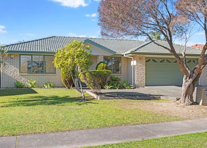  at 106 Armoy Drive, East Tamaki, Auckland